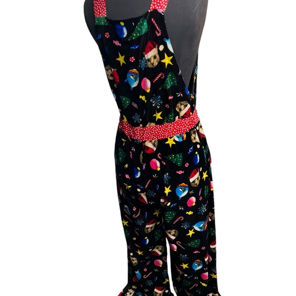 Love On A Hanger Black Christmas Ugly Sweater Kitty Cat Velour Overalls Sz Small - Picture 4 of 10